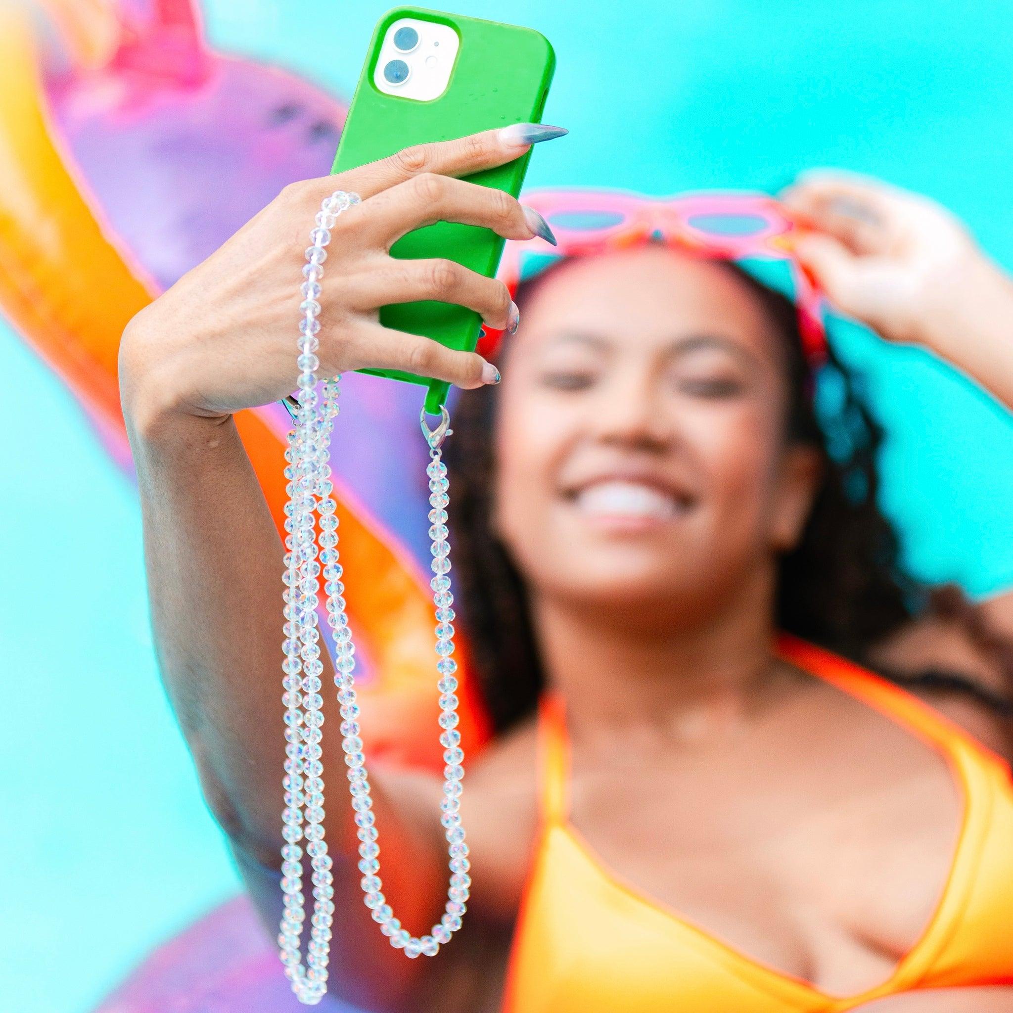 Aria Phone Chain Clear - Image 7