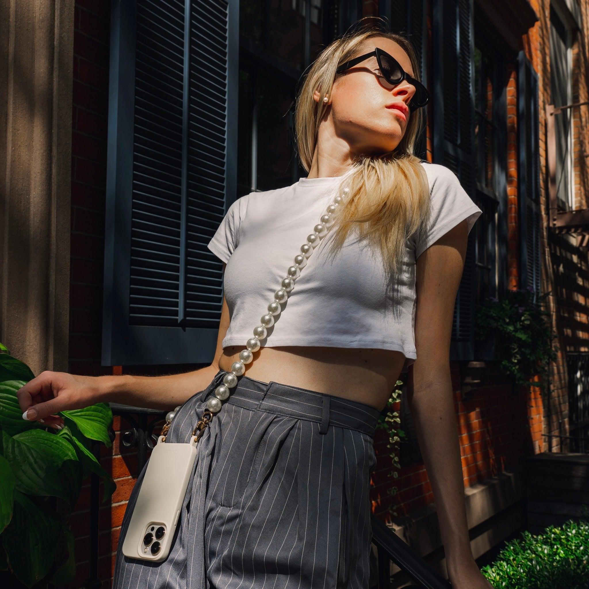 Maxi Pearl Phone Chain - Image 9